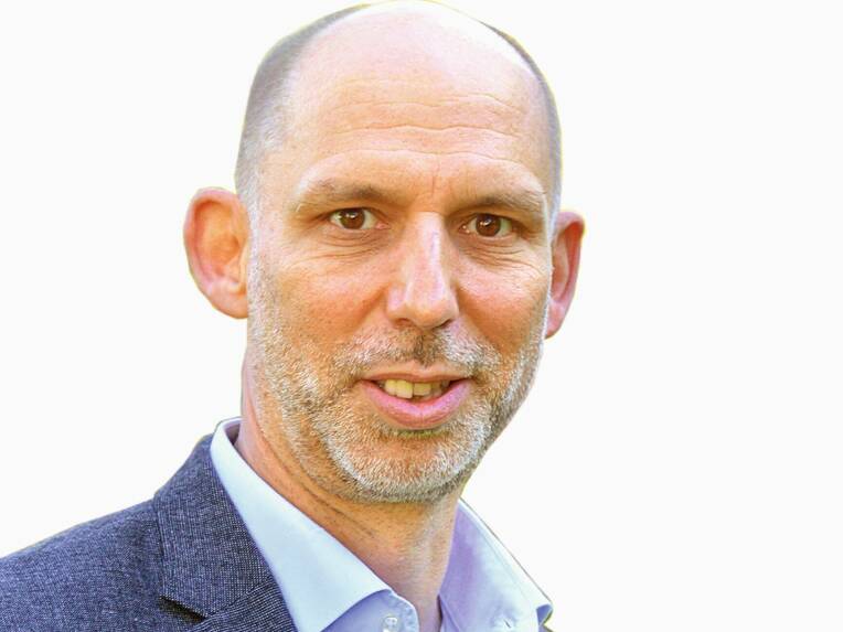 An den drei Standorten des Hospitalverbunds Hellweg wird kräftig reformiert. In Unna soll nach einer konfessionsübergreifenden Fusion im Jahr 2020 nun ein Standort schließen. In Soest versucht Geschäftsführer Christian Larisch schon zum zweiten Mal, eine Fusion mit dem städtischen Klinikum einzufädeln.